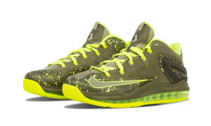 nike-lebron-11 642849-200