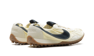 nike-moon-shoe HV8547-700