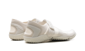 nike-rift IO7694-002