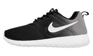 Nike Roshe One Flight Weight “BLACK/WHITE-WOLF GREY” (705485-001)