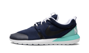 Nike Roshe Run Tech Fleece “Obsidian / Bleached Turquoise / Black” (652804-403)