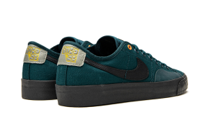 nike-sb CZ5605-301
