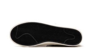 nike-sb DO9398-001