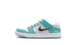 Nike SB Dunk Low Pro QS PS “April Skateboards” (FZ6106-300)
