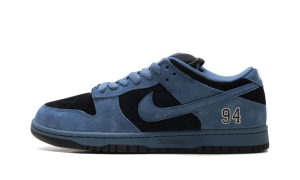 Nike SB Dunk Low “Supreme – Ocean Fog” (HQ8487-400)