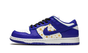 Nike SB Dunk Low “Supreme – Stars – Hyper Blue” (DH3228-100)