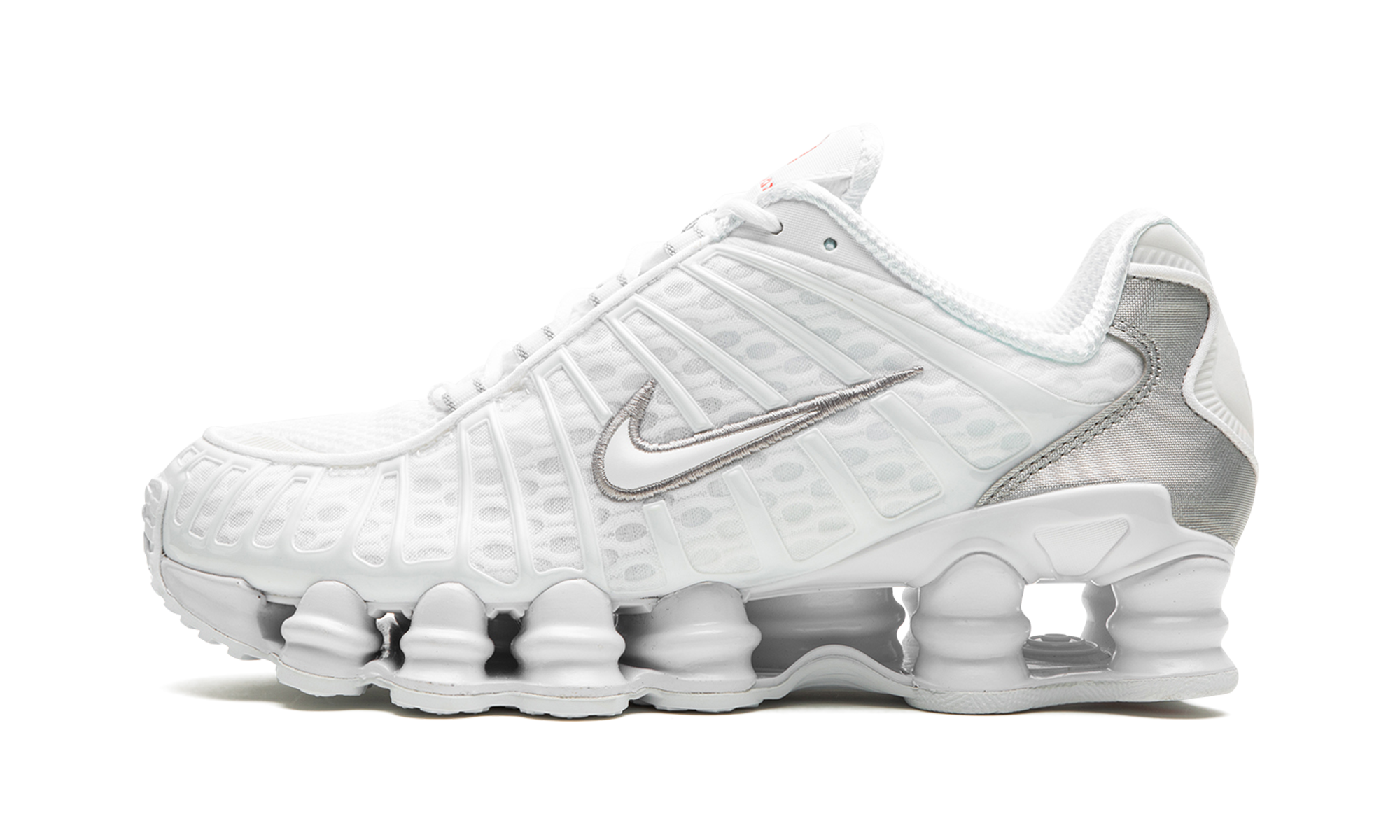 Nike Shox TL “White Silver”: Y2K-chunky is terug