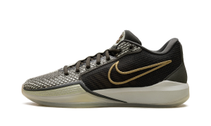 Nike Sabrina 1 EP “Dedication” (HF5517-302)
