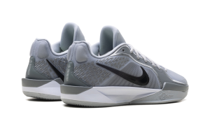 nike-sabrina-2 HF3234-001