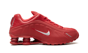 nike-shox IQ0608-687