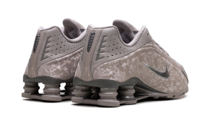 nike-shox HV0934-001