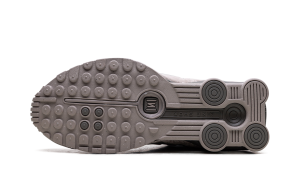 nike-shox HV0934-001