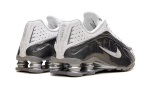 nike-shox IB7703-100