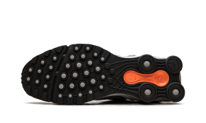 nike-shox IO4296-004