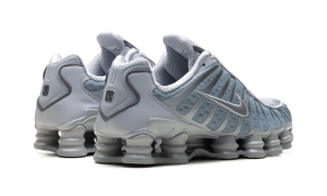 nike-shox AV3595-015