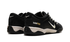 nike-total-90 IO2083-010