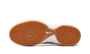 nike-sneaker IB5666-100