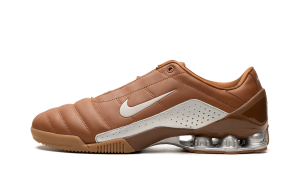 Nike Total 90 Shox Magia “Pecan / Metallic Silver” (IO9300-200)