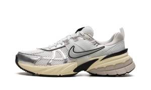 nike-v2k-run FD0736-100