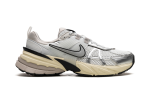 nike-v2k-run FD0736-100