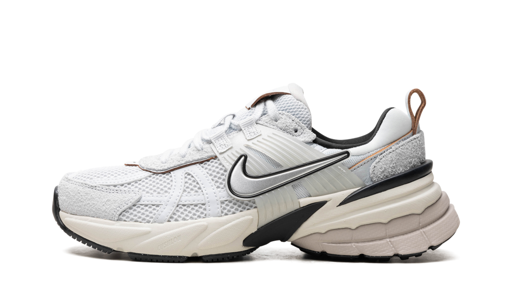 nike-v2k-run FN6703-002
