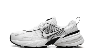 Nike V2K Run “White/White-Platinum Tint” (HF5342-100)