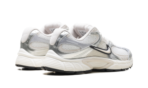 nike-free HQ7901-104