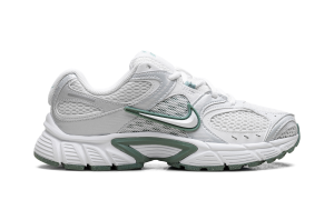 nike-v5-rnr HQ7901-106