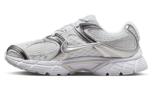 Nike V5 RNR “White Metallic Platinum” (HQ7901-112)
