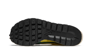 nike-vaporwaffle CV1363-700