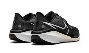 nike-vomero-17 FB8502-001