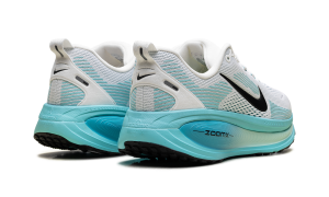 nike-vomero-18 HM6803-103