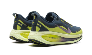 nike-vomero-18 HQ7002-300