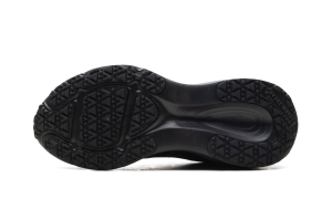 nike-vomero-18 HQ7001-001