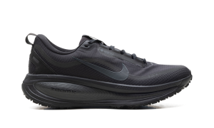 nike-vomero-18 HQ7001-001