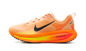 Nike Vomero 18 “Orange Chalk Black Volt” (HM6803-700)