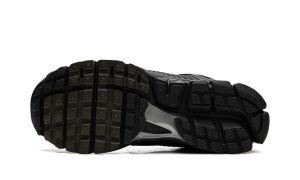 nike-vomero HV2527-001