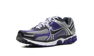 nike-vomero IM2220-095
