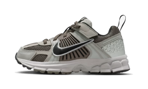 Nike Vomero 5 PS “College Grey Cave Stone Metallic Silver Black” (HF6999-010)