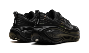 nike-vomero-plus IM3985-001