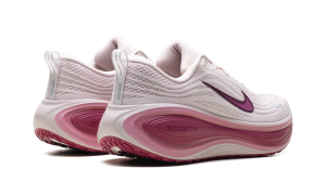 nike-vomero-plus HV8154-602