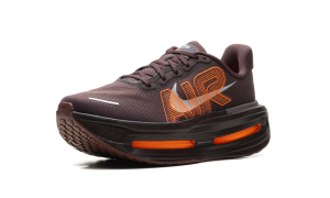nike-sneaker IQ7314-200