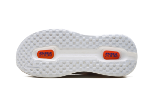 nike-vomero-premium HQ2050-101