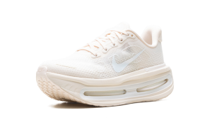 nike-vomero-premium IQ8102-100