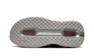 nike-vomero IQ0028-001
