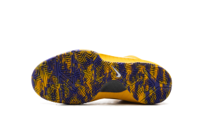 nike-kobe IQ4109-700