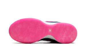 nike-zoom FJ1566-300