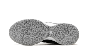 nike-zoom DR8784-005