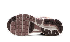nike-air-zoom HF1553-200