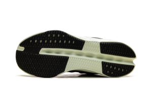 on-cloudsurfer 3WE30052535
